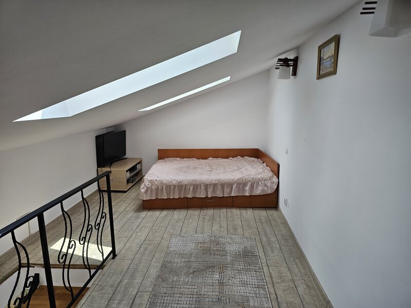 Drumul Taberei Valea Larga, 2/2, centrala, parcare, 2 aere, mobilat, utilat