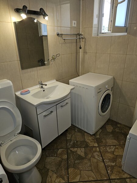 Drumul Taberei Valea Larga, 2/2, centrala, parcare, 2 aere, mobilat, utilat
